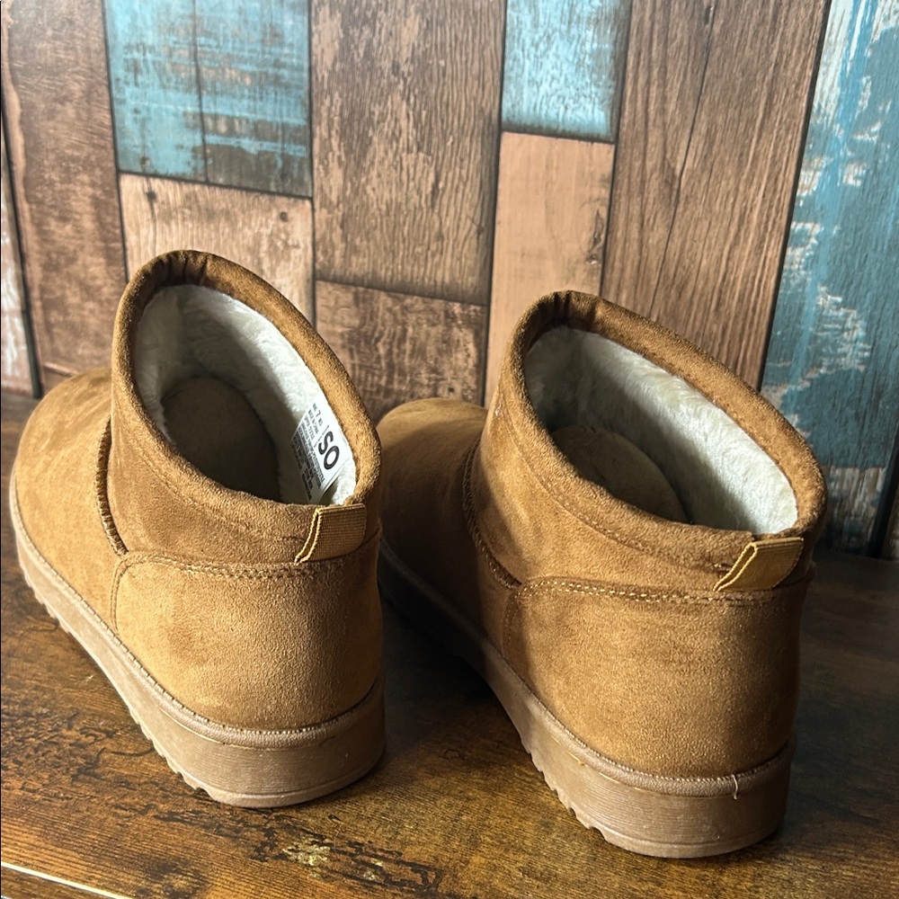 SO Chestnut Brown Faux-Suede Cozy Ankle Boots with Cream Fleece Lining - Picture 11 of 16